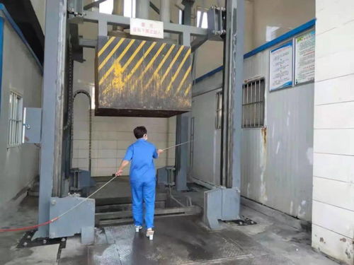 同心战疫 济源环卫在行动——为全国文明城市添光彩